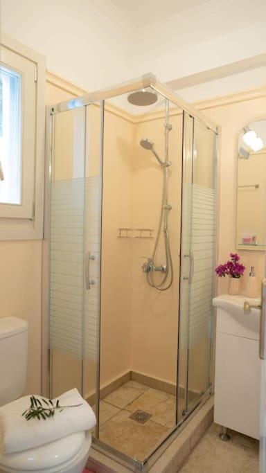 Paradise House Apart3, 5Min Walking Distance To Fiskardo Center 외부 사진
